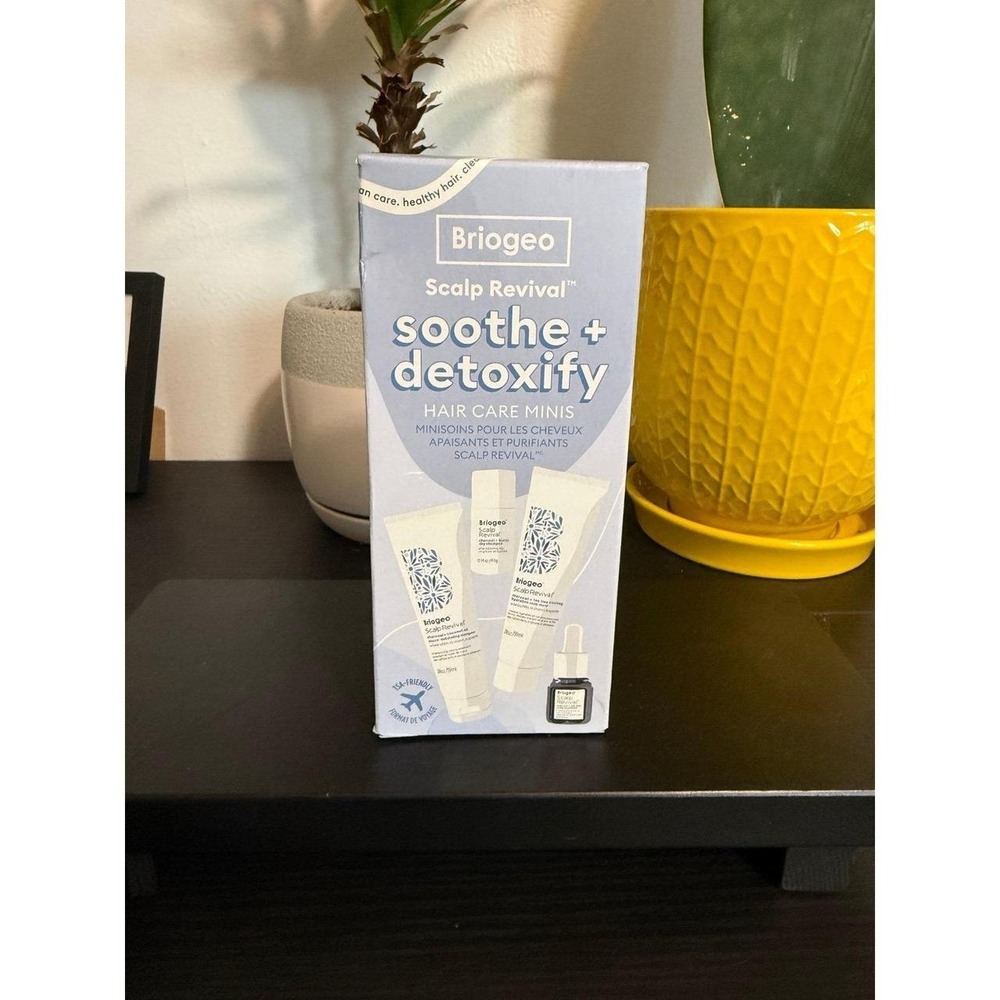 Briogeo Scalp Revival Soothe Detoxify Hair Care set new sealed in box